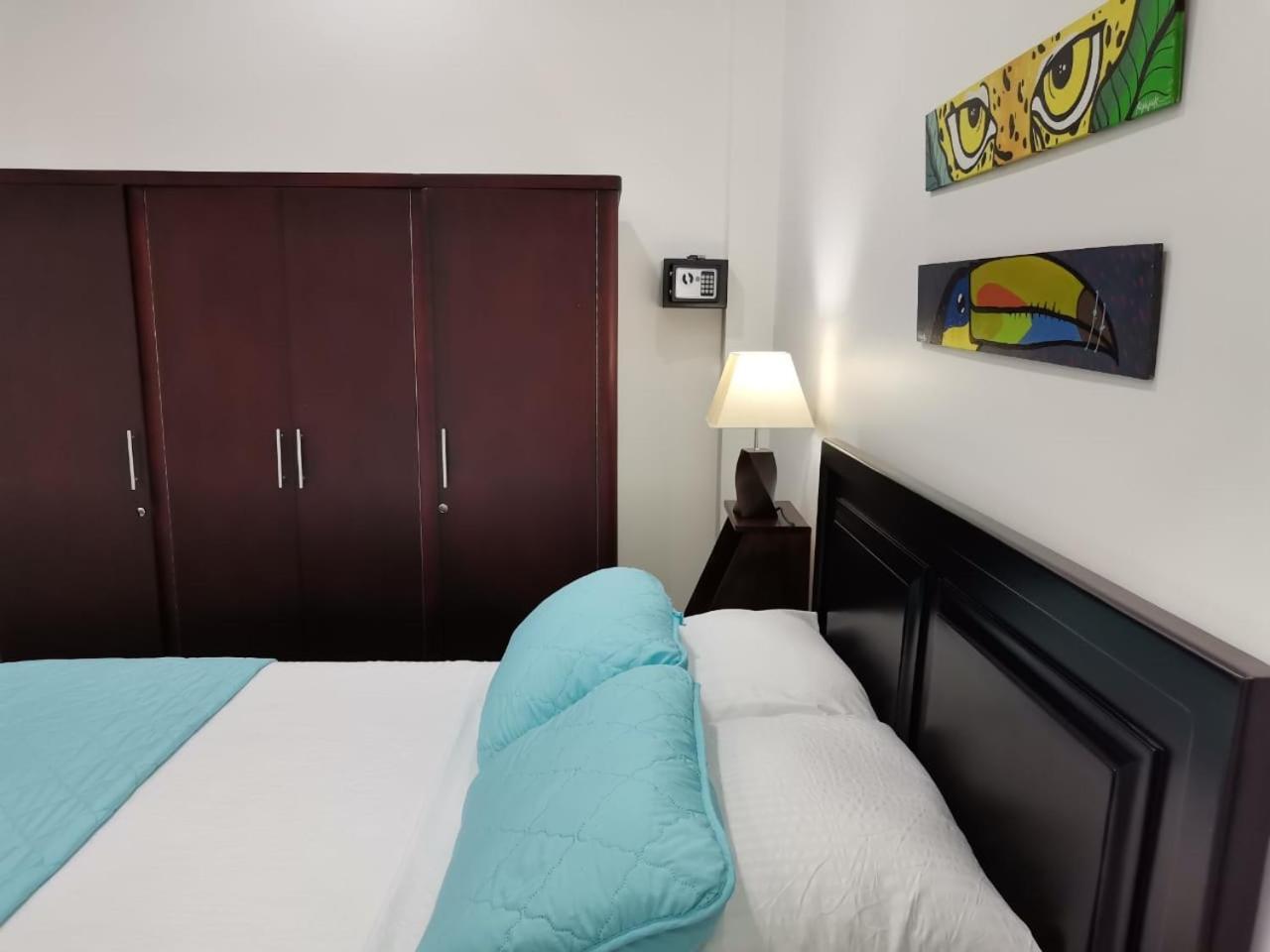 935 * San Jose (San Jose)