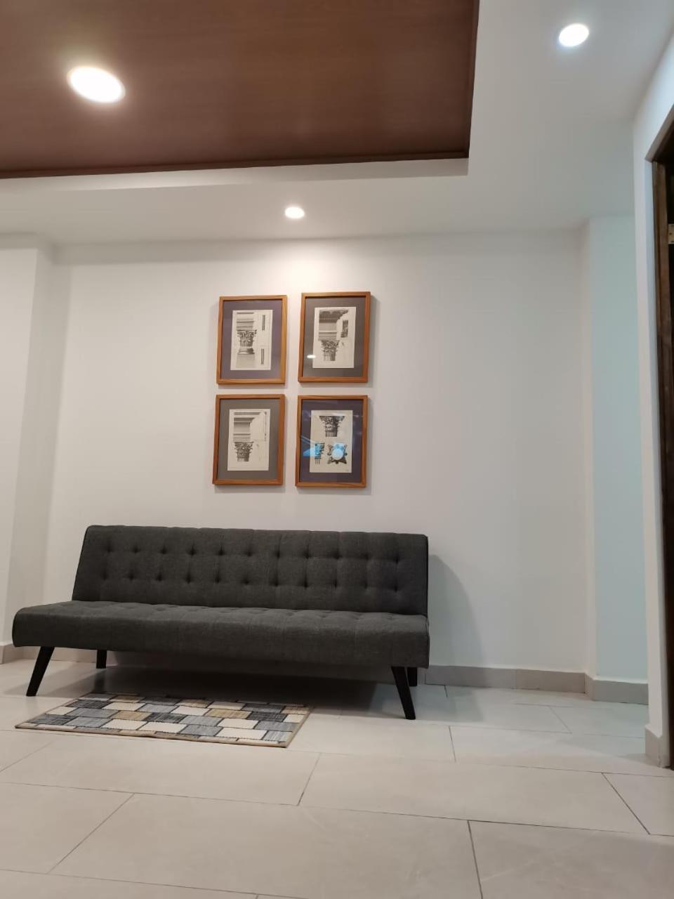Apartment 935 *